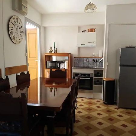 Maison Centre-Ville Calme Avec Jardin Lons-le-Saunier Dış mekan fotoğraf